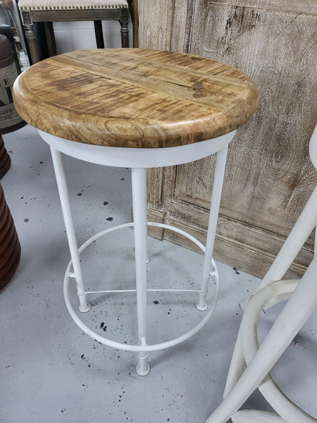 Classic Barstool - Mango Wood